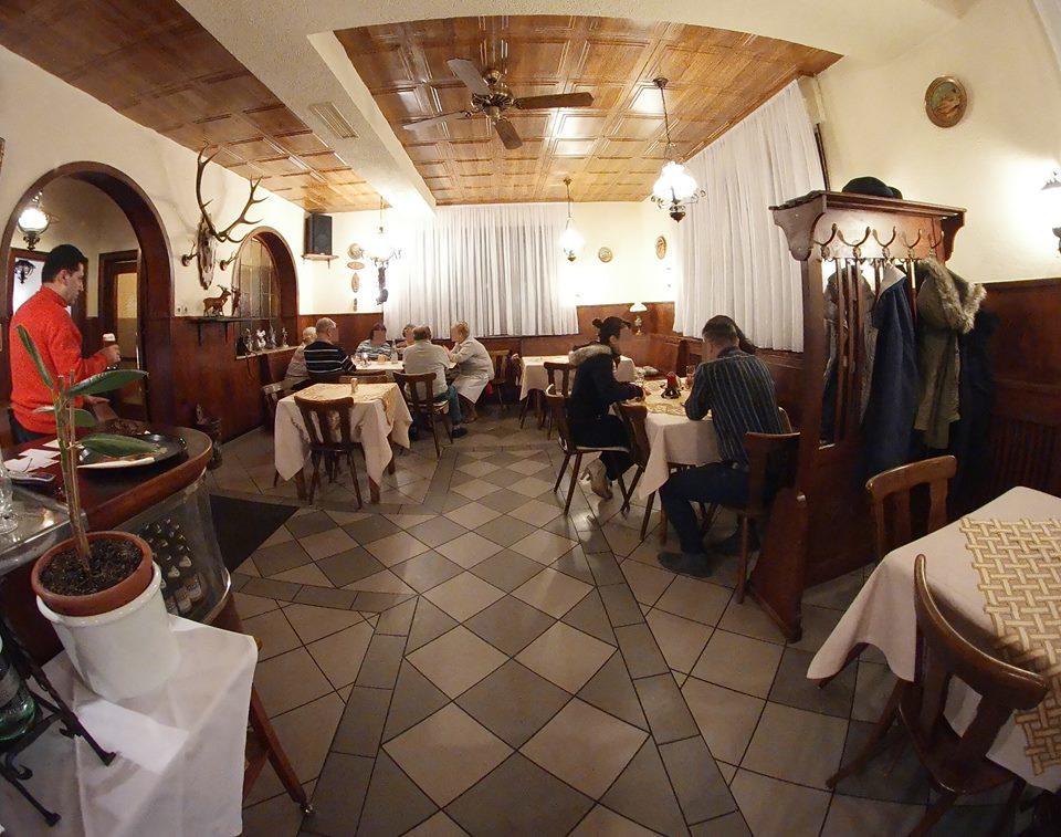 Gasthaus Hirschberg Ludwigsburg Exterior photo